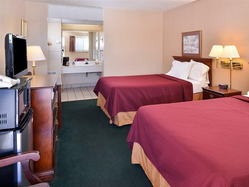Route 66 Inn & Suites By Oyo Vega Tx Экстерьер фото