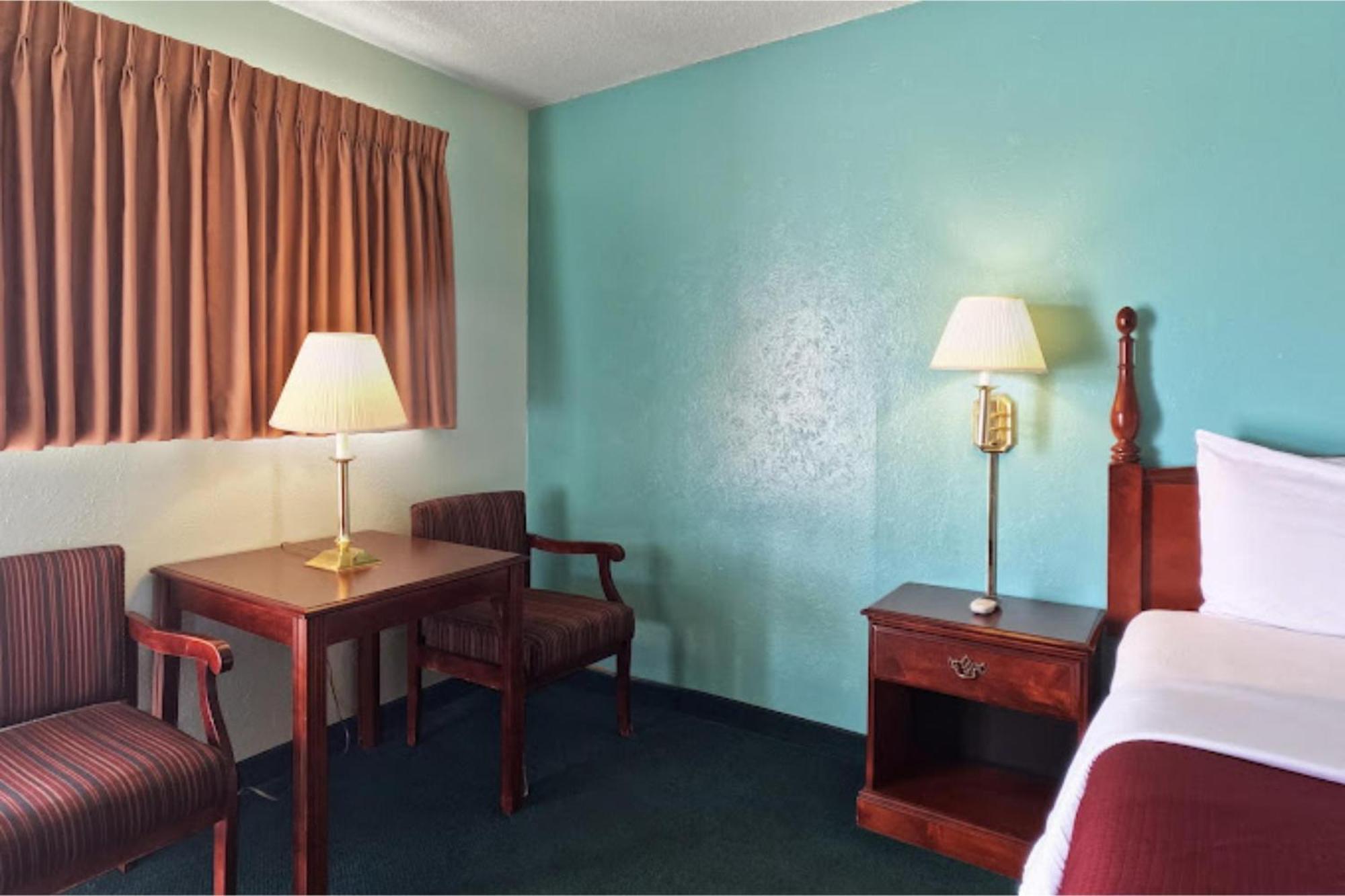 Route 66 Inn & Suites By Oyo Vega Tx Экстерьер фото